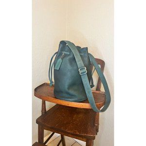 Coach Vintage Hunter Green RARE Suede Duffle Bag Synch close with stripped liner